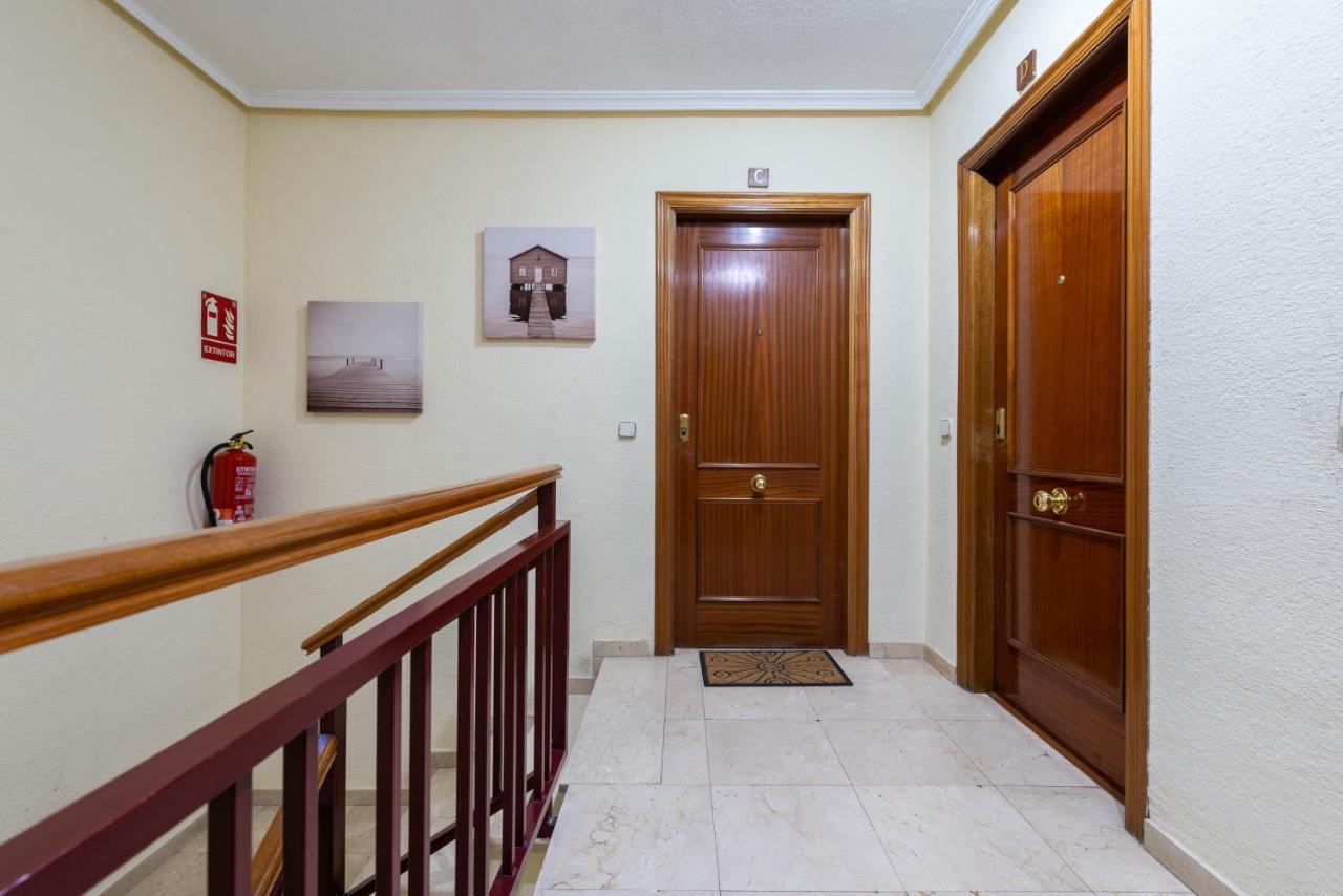 Bonita Habitacion Con Balcon Villaviciosa de Odon Bagian luar foto