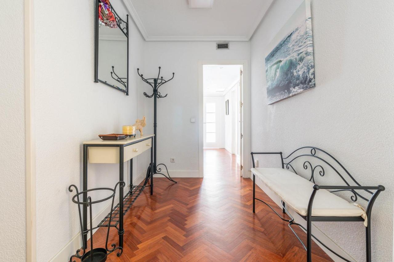 Bonita Habitacion Con Balcon Villaviciosa de Odon Bagian luar foto